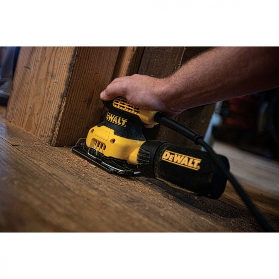 Lixadora Vibrat�ria com fio 230w